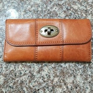 Fossil Wallet
